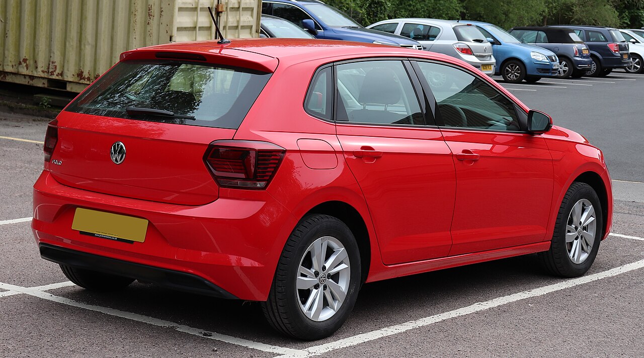 Volkswagen Polo — rear three-quarter view