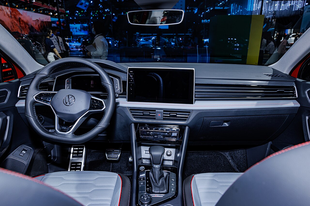 Volkswagen Tiguan — interior, dashboard and cabin